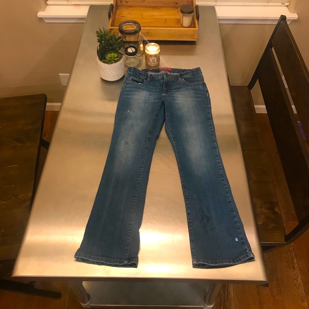 Size: Boys 14 Husky Bootcut